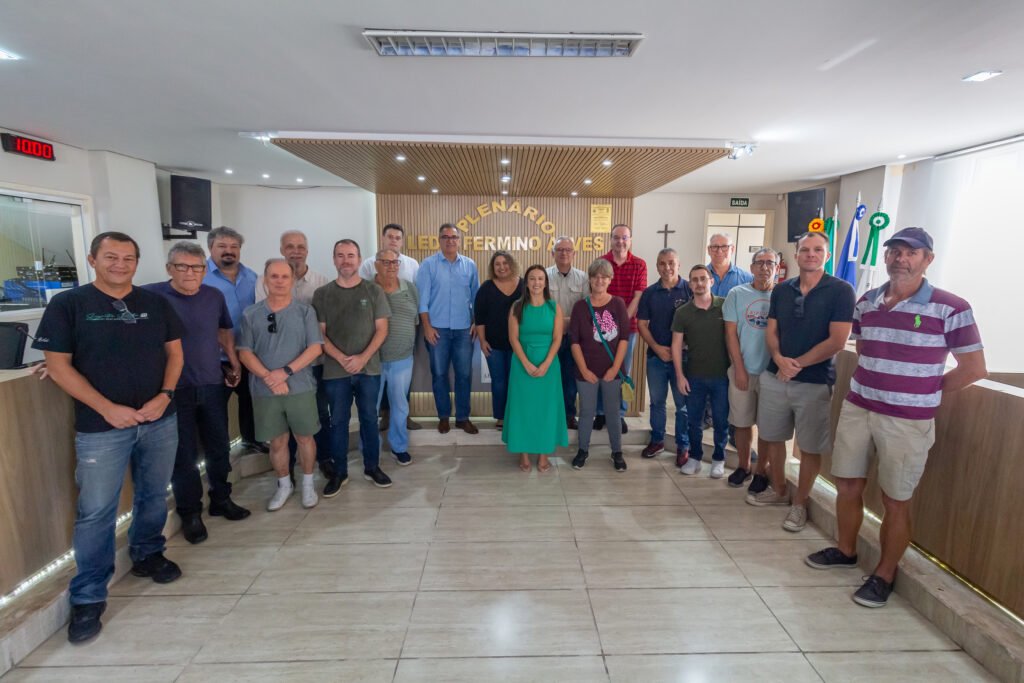 Conselheiros reunidos com as lideranças de Xangri-lá, Capão da Canoa e região